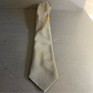 Vintage Superba 60’s 100% Dacron Polyester No Press Olive Neck Tie Abstract Slim